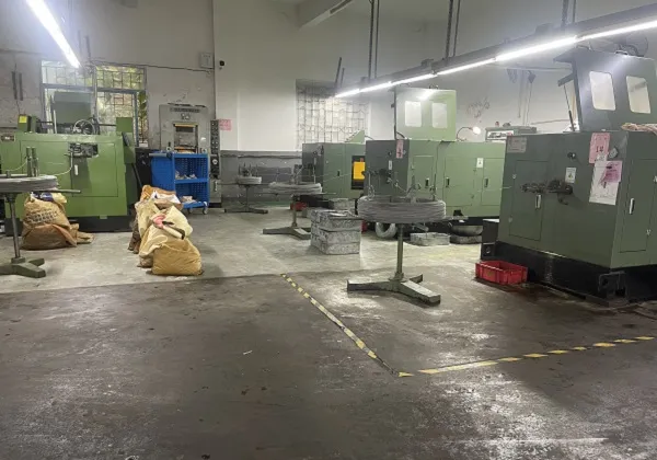 micro screw production factory exhibition